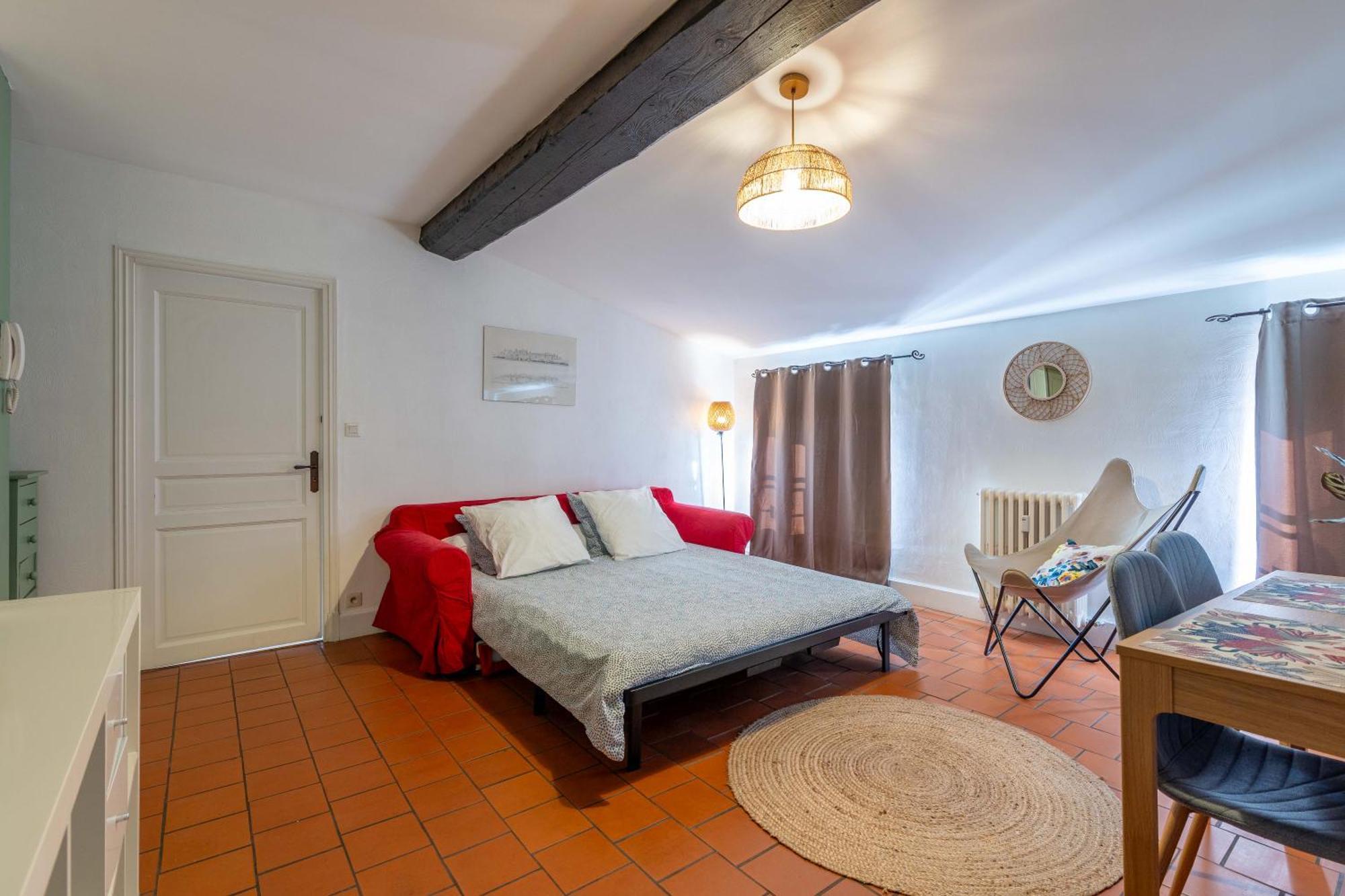 Bel Appartement Avec Cour Au Coeur De La Bastide Каркассон Экстерьер фото